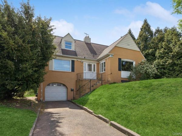 1197 Todt Hill Road , Staten Island, NY 10304