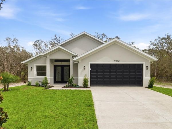 9342 WHEYSTONE DRIVE , WEBSTER, FL 33597