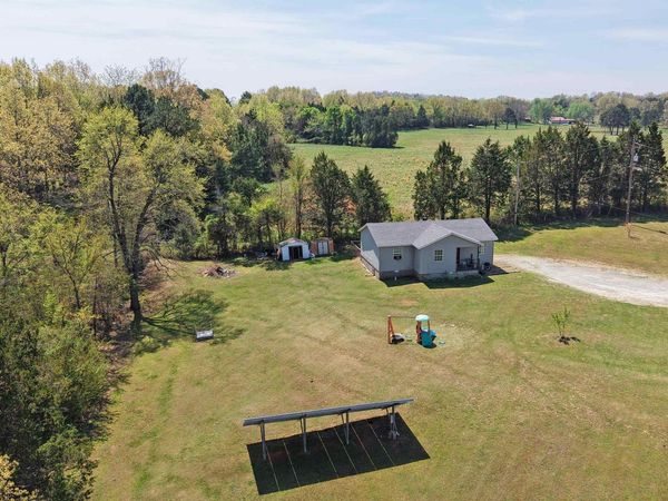 142 Apartment Drive , Melbourne, AR 72556