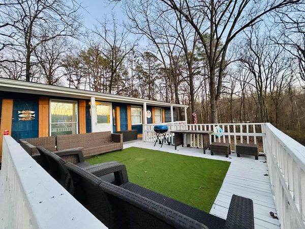 81 Lakeshore E , Cherokee Village, AR 72529