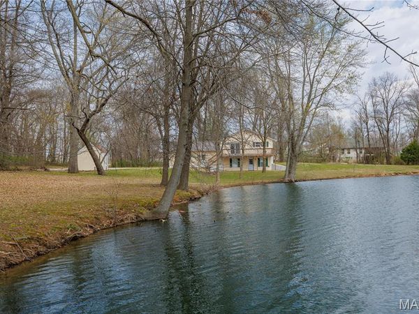 2515 E Primrose Lane , Altamont, IL 62411