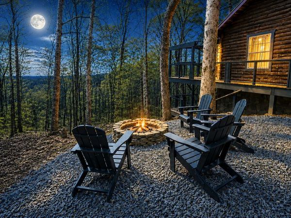 325 PETTIT RIDGE Road, Ellijay, GA 30536