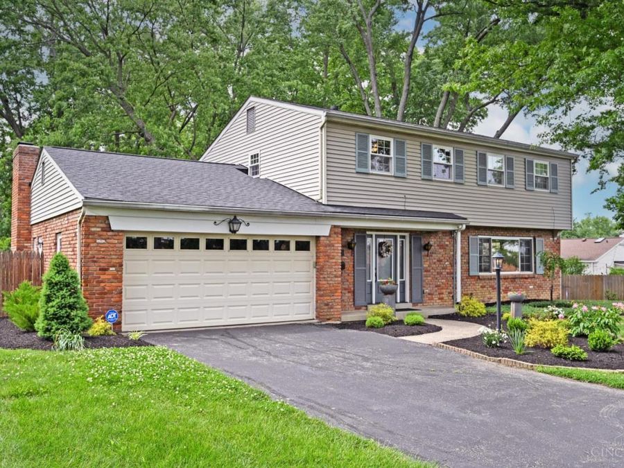 9891 Tollgate Lane, Montgomery, OH 45242 Photo 2