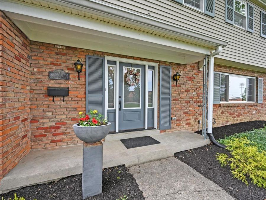9891 Tollgate Lane, Montgomery, OH 45242 Photo 4