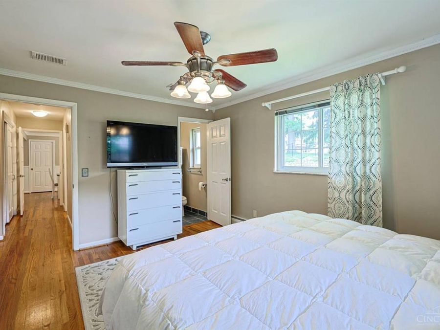 2443 Hunt Road, Reading, OH 45215 Photo 14