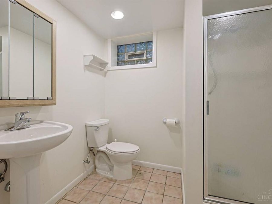 2443 Hunt Road, Reading, OH 45215 Photo 25