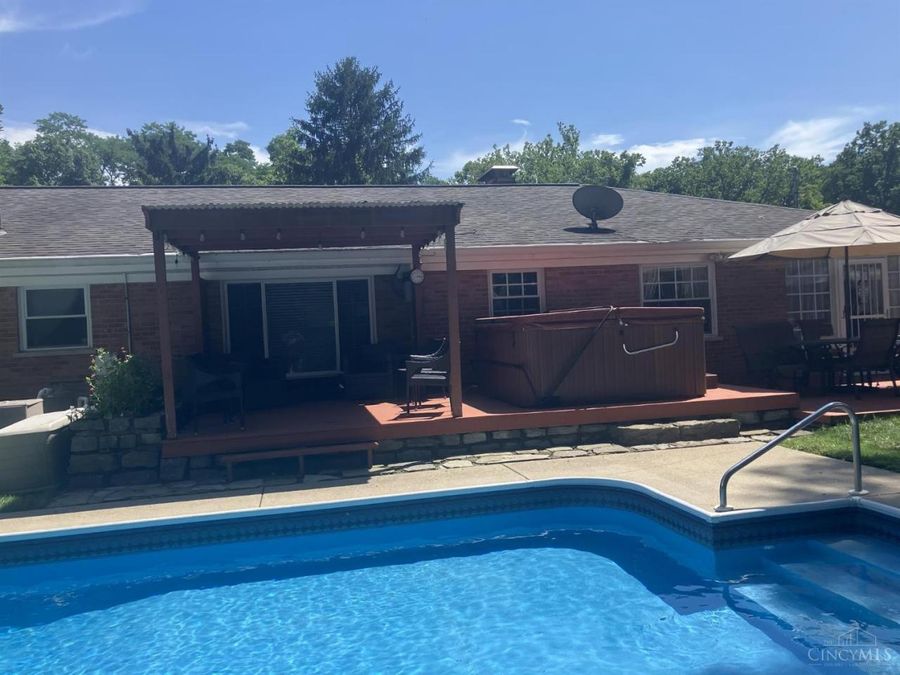 2443 Hunt Road, Reading, OH 45215 Photo 31