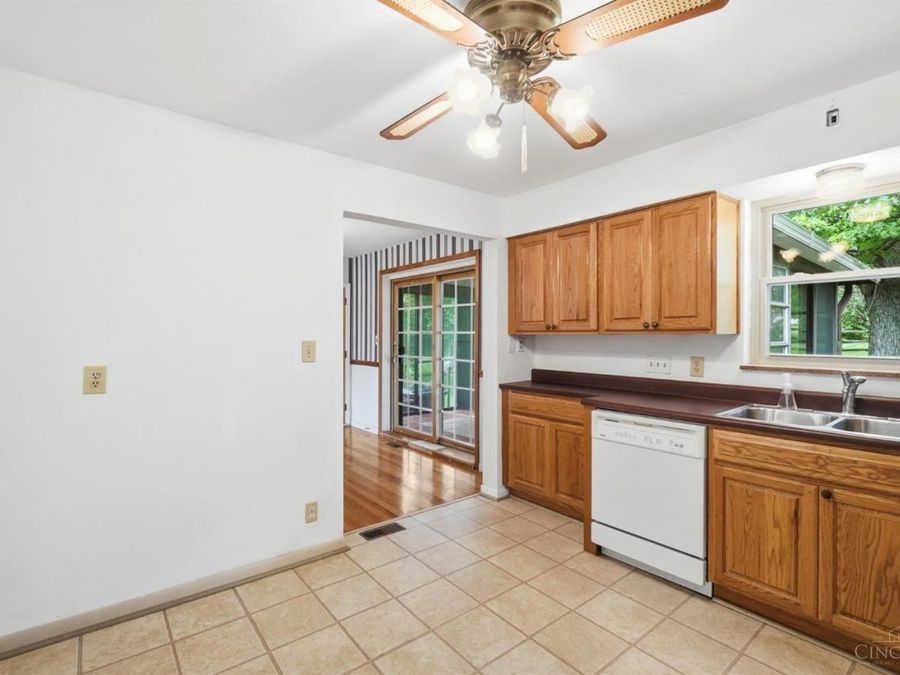 7751 Cella Drive, Colerain Township, OH 45239 Photo 18