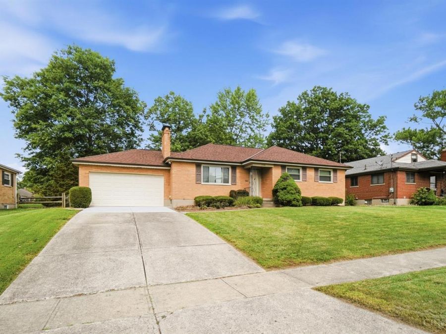 7751 Cella Drive, Colerain Township, OH 45239 Photo 2