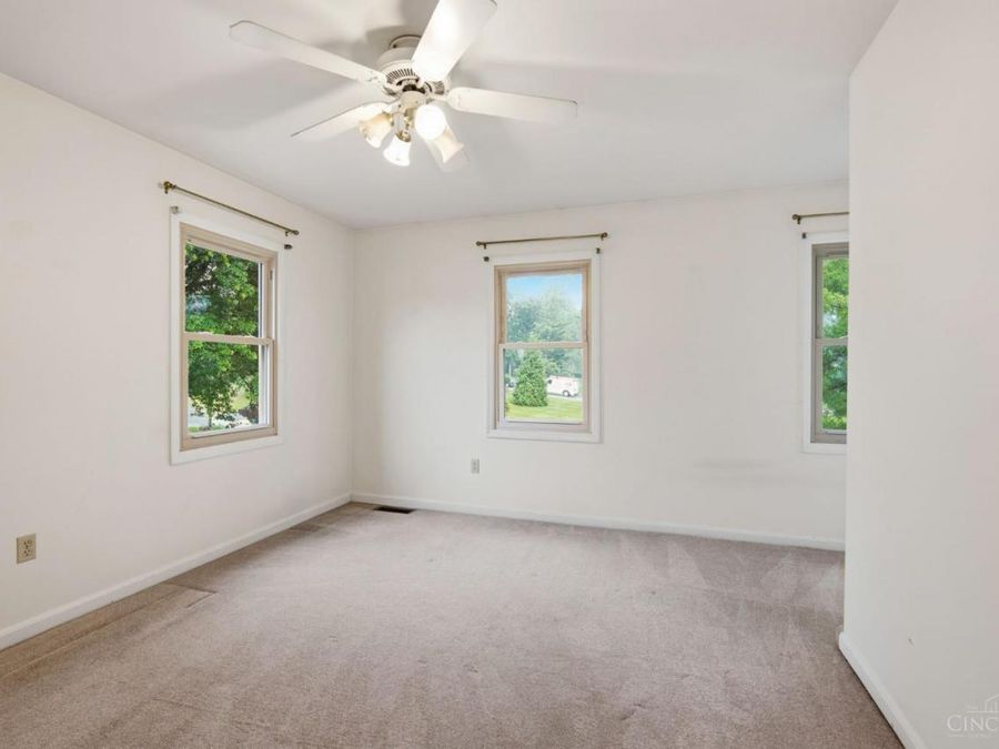 9499 Benchmark Lane, Blue Ash, OH 45242 Photo 53