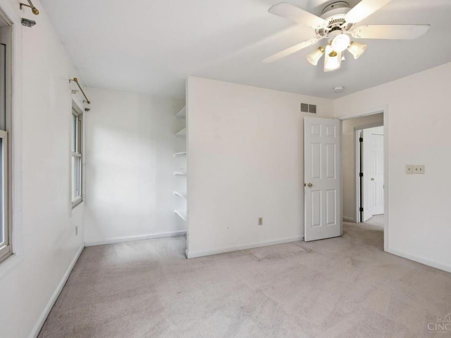 9499 Benchmark Lane, Blue Ash, OH 45242 Photo 54