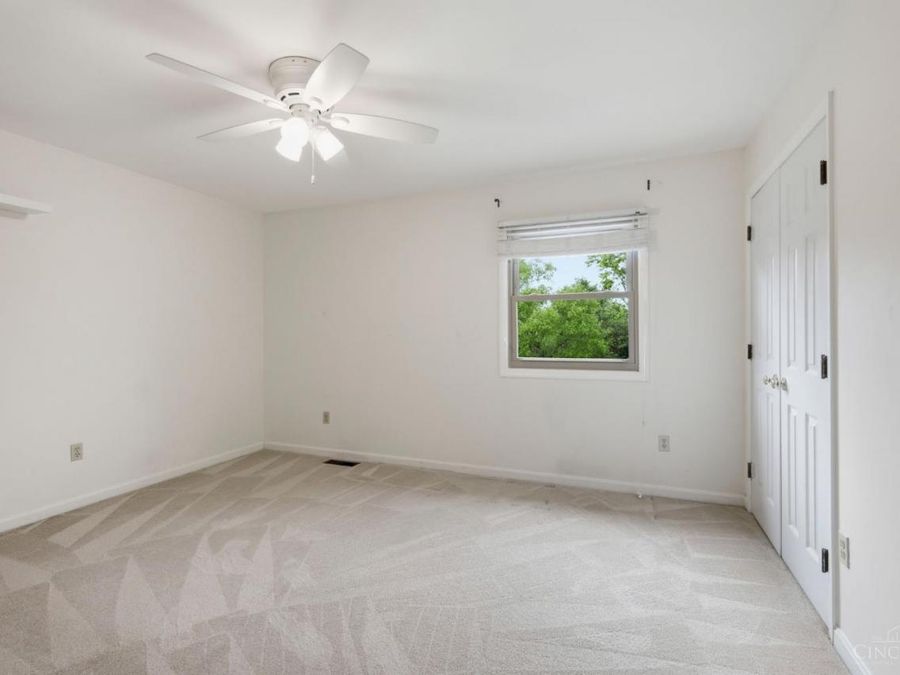 9499 Benchmark Lane, Blue Ash, OH 45242 Photo 57