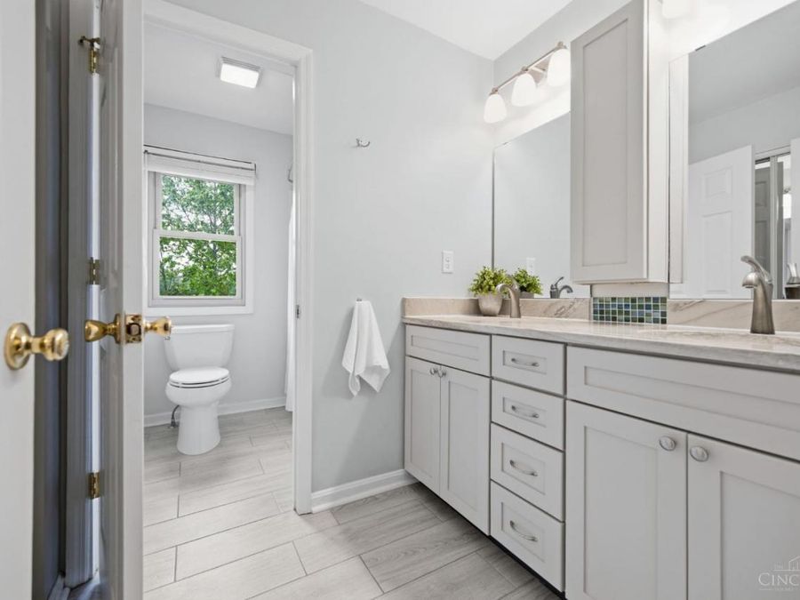 9499 Benchmark Lane, Blue Ash, OH 45242 Photo 60