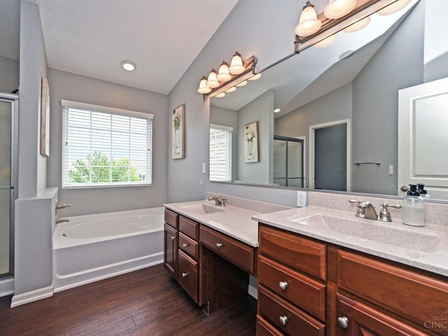 7302 Bridge Point Drive, Cincinnati, OH 45248 Photo 20