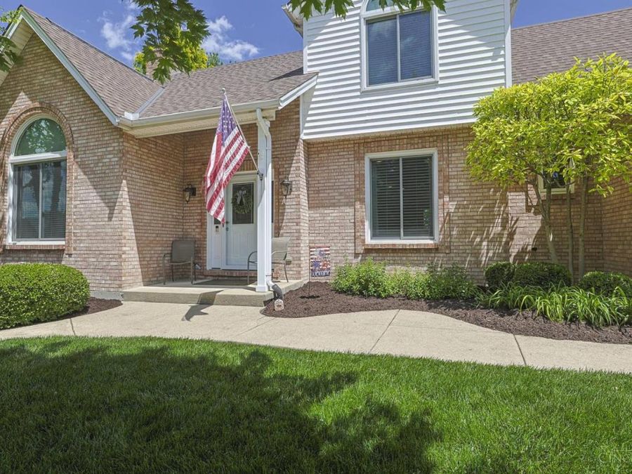 870 Abbot Drive, Fairfield, OH 45014 Photo 2