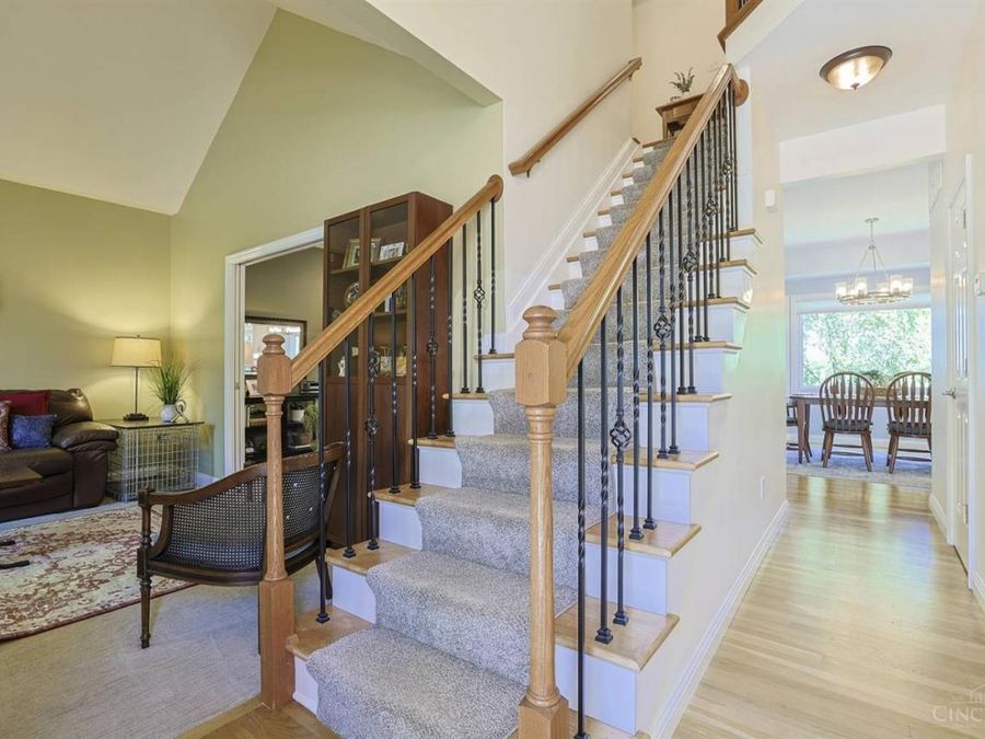 870 Abbot Drive, Fairfield, OH 45014 Photo 4