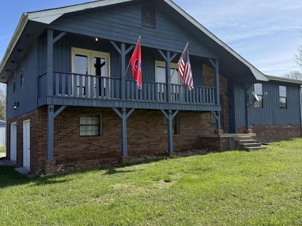140 Acorn Lane, Robbins, TN 37852