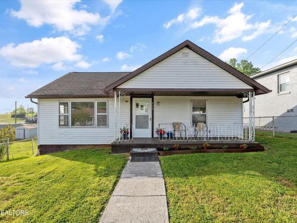 826 Sidebrook Ave , Knoxville, TN 37921