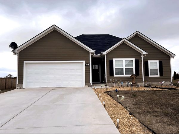 599 Mimosa Dr , Decherd, TN 37324