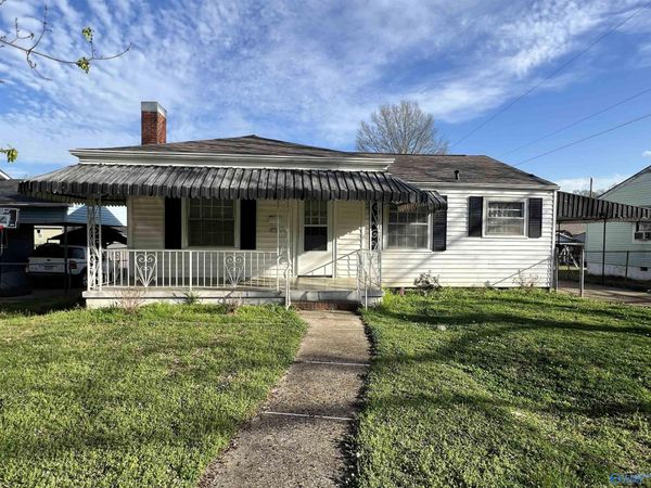 413 N 15th Street, Gadsden, AL 35903