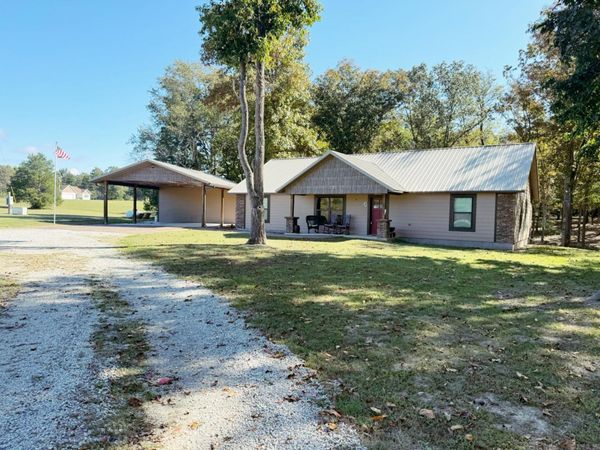 508 Harding Blvd , Mountain View, AR 72560