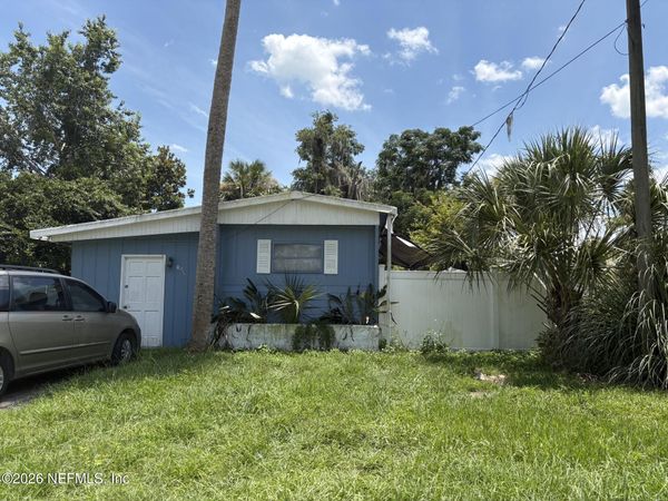 139 MAGNOLIA Street, Satsuma, FL 32189