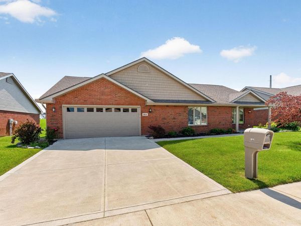 811 Timbers Edge , Marysville, OH 43040