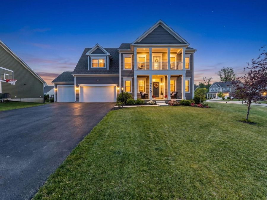 775 Wharncliff Loop , Pickerington, OH 43147 Photo 1