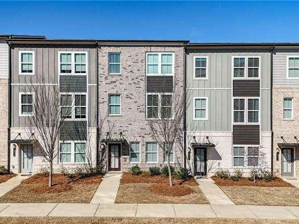 3323 Owl Creek Parkway, Acworth, GA 30102