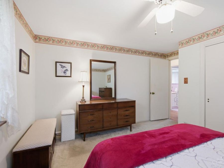 531 W Kemper Road, Springdale, OH 45246 Photo 8