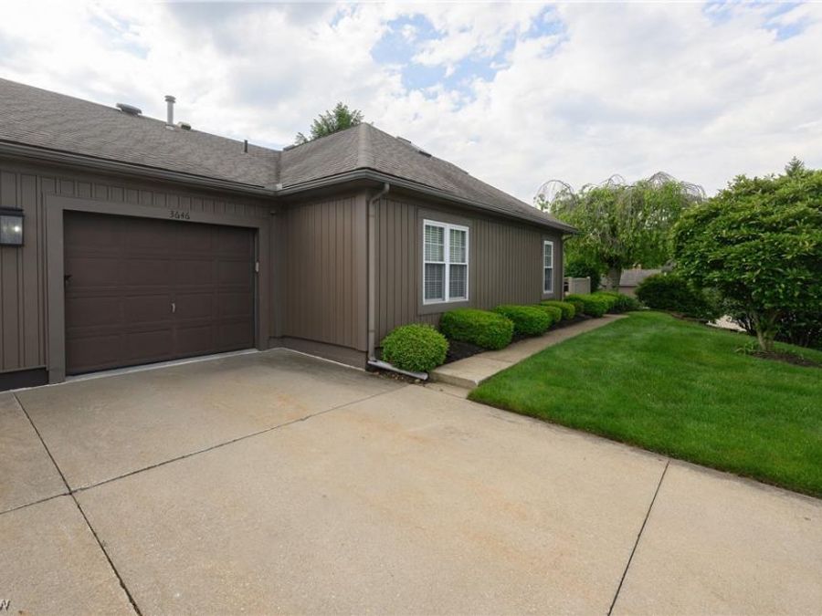3646 Barrington Place NW, Canton, OH 44708 Photo 1