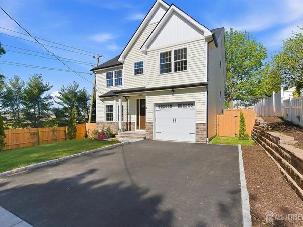 3 Lillian Street , Woodbridge, NJ 07095