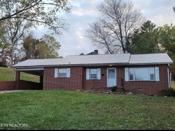 201 E Evans St , Rockwood, TN 37854