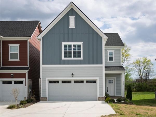 550 Twyla Dr , Lebanon, TN 37087