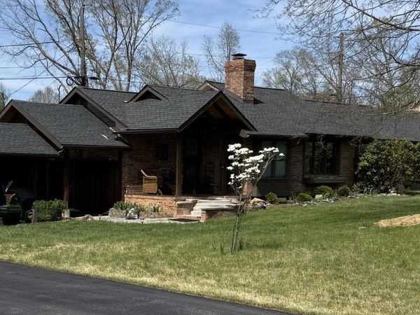 3524 Pinewood Place, Kingsport, TN 37664