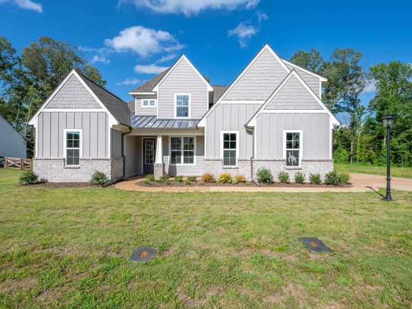 210 DRAKE DR, Piperton, TN 38017
