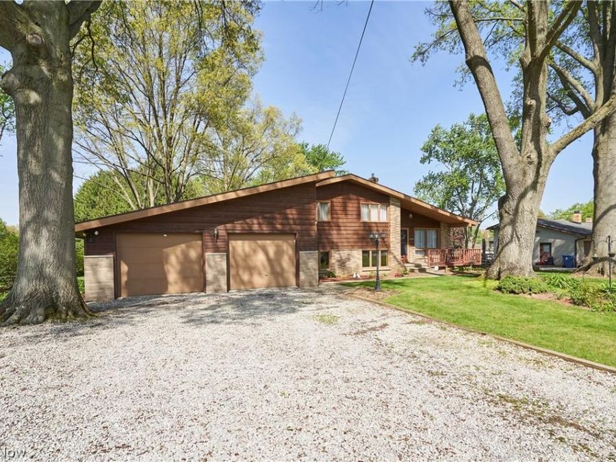 1594 Karl Drive , Copley, OH 44321 Photo 1