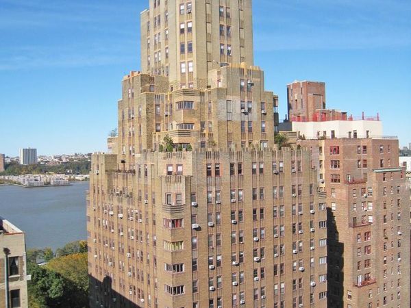 310 Riverside Drive , Unit 805, New York (Manhattan), NY 10025