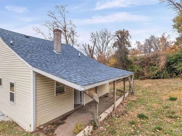 774 Cedar Street , Chester, IL 62233