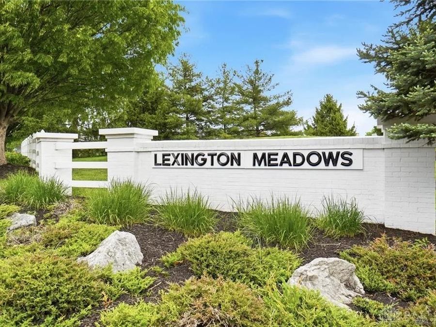 6591 Brigham Square, Centerville, OH 45459 Photo 1