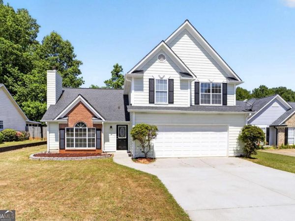 2915 Camelot Woods Drive, Lawrenceville, GA 30044
