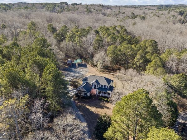 5045 Fawn Valley Drive, Loganville, GA 30052