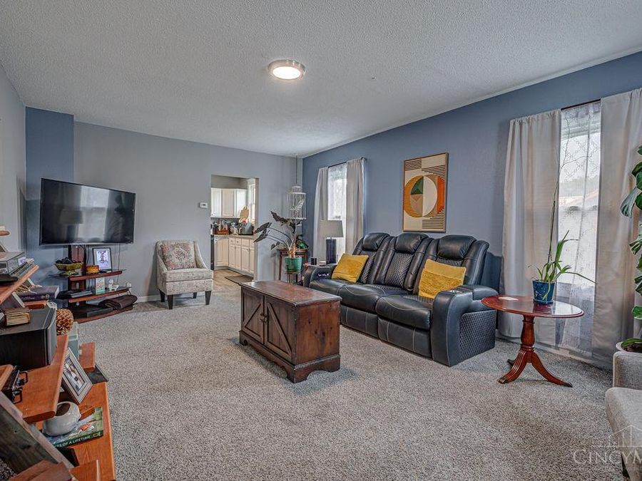 264 Howman Avenue, New Miami, OH 45011 Photo 2