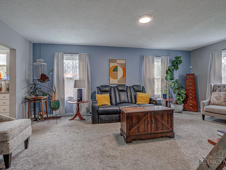 264 Howman Avenue, New Miami, OH 45011 Photo 4