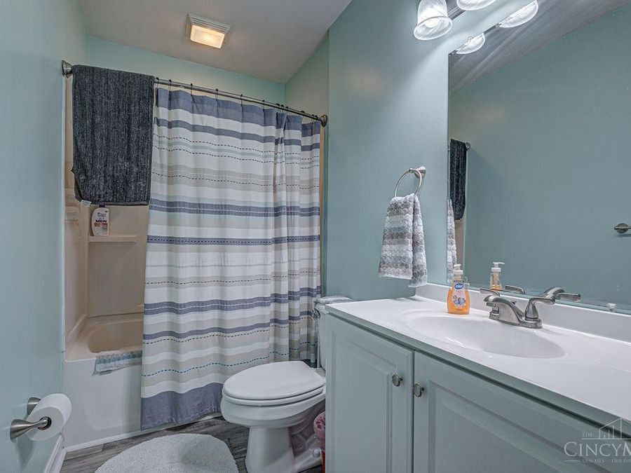 264 Howman Avenue, New Miami, OH 45011 Photo 9