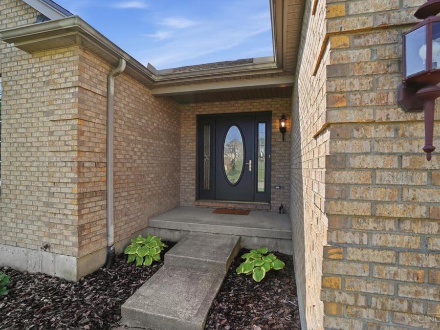 280 Timber Hill Drive, Hamilton, OH 45013 Photo 3