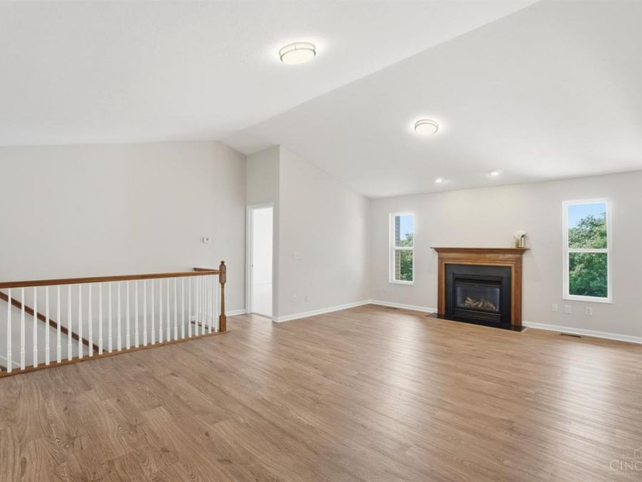 280 Timber Hill Drive, Hamilton, OH 45013 Photo 8