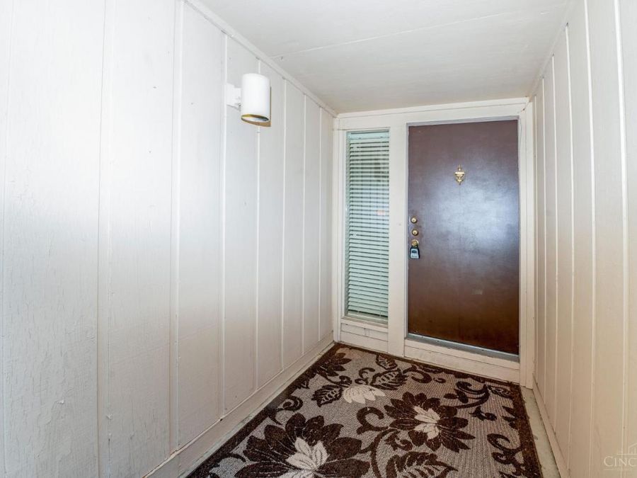 8022 Timbertree Way, West Chester, OH 45069 Photo 3