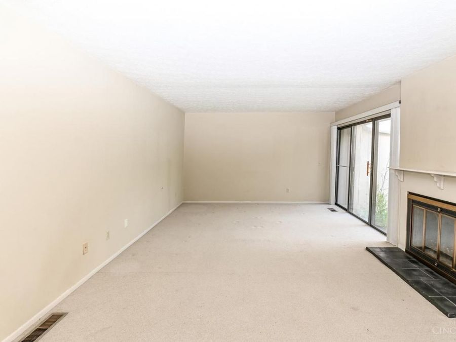 8022 Timbertree Way, West Chester, OH 45069 Photo 6