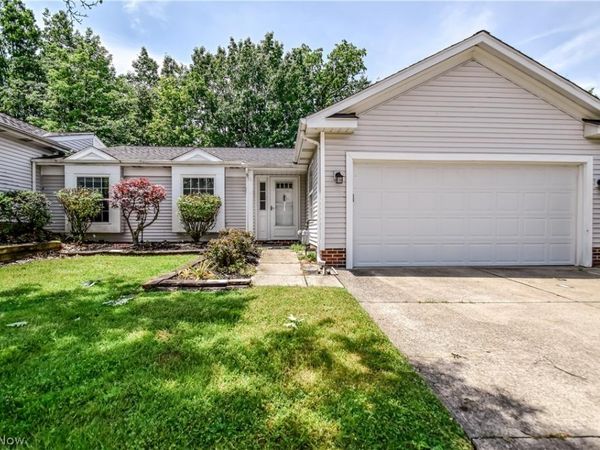 7080 Cross Creek Drive , Mentor, OH 44060
